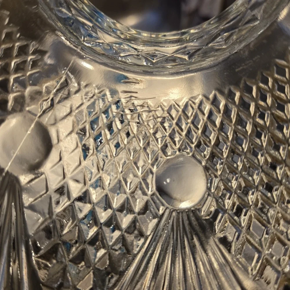 The Unbranded Brand antique clear